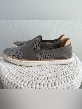UGG Gray Knit Slip-On Sneakers with Tan Heel Tab